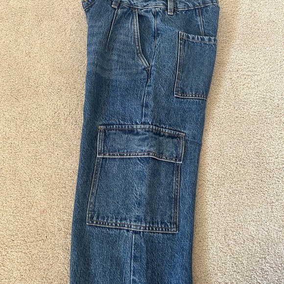 garage dark wash cargo jeans - Picture 3 of 4